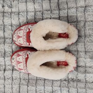 NWOT Ugg Coquette Christmas Sweater Pattern